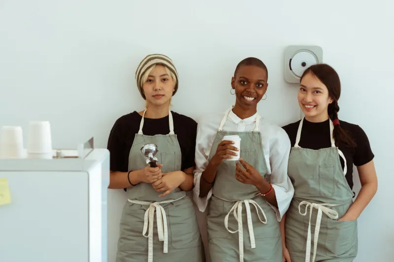 Four Seasons, One Program: A Procurement Leader's Practical Guide to Year-Round Uniform Management